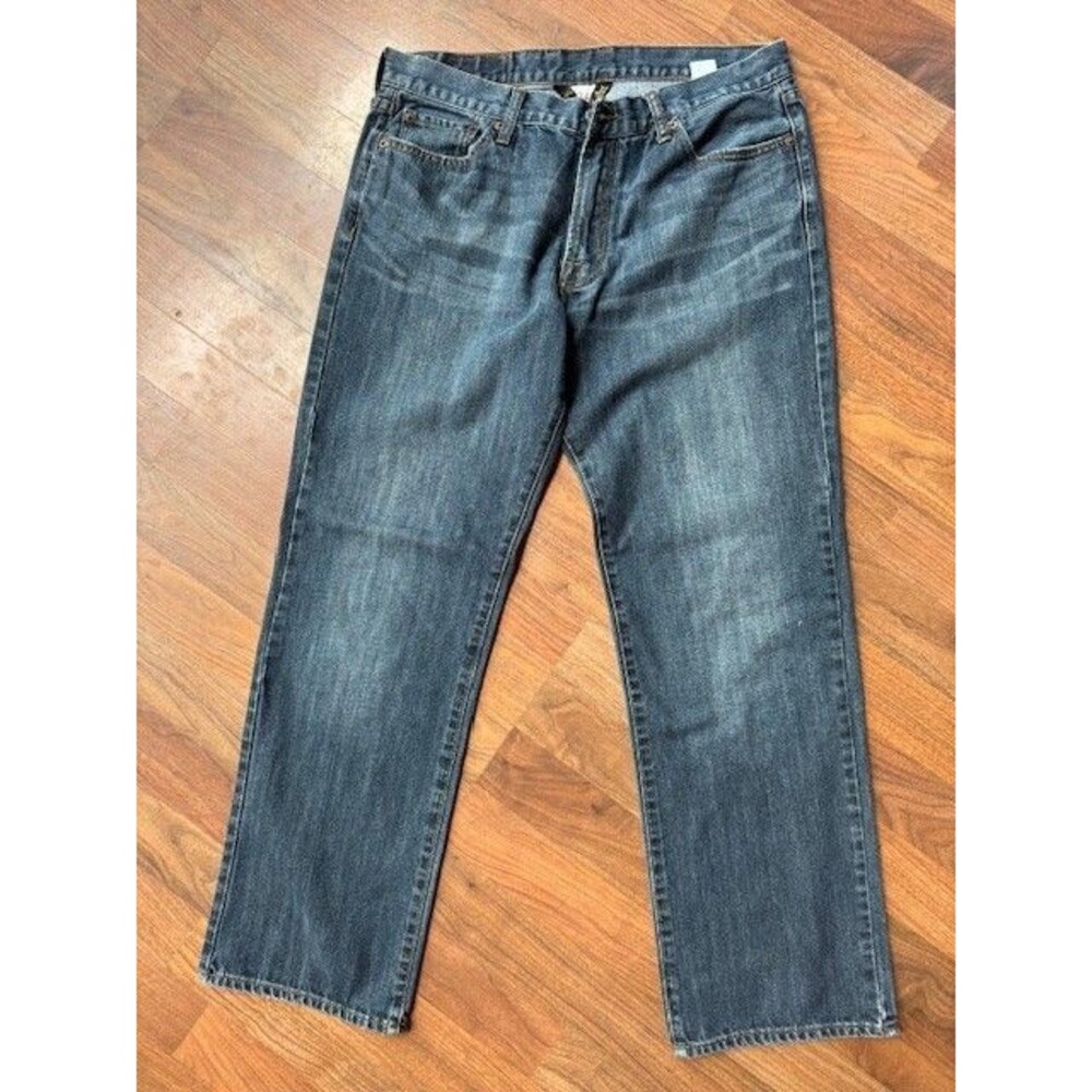 Lucky Brand Jeans Men’s 34 x 32‎ Straight Fit & Leg Medium Wash Denim EUC